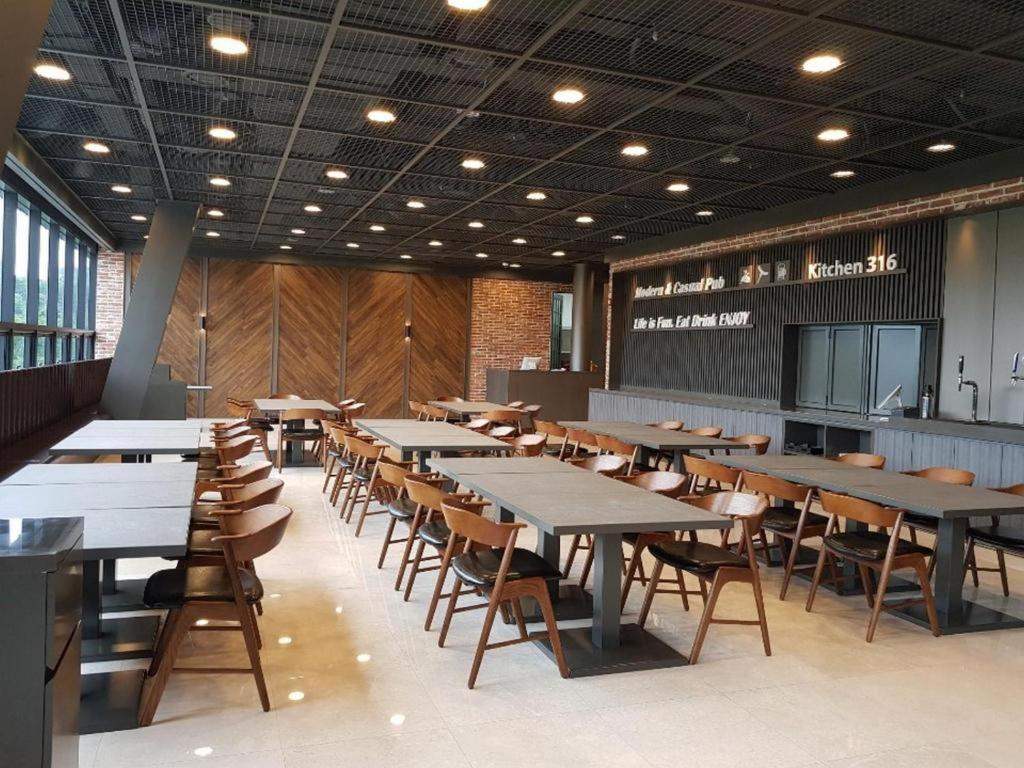 The Bloomvista Hotel Yangpyeong Exterior photo
